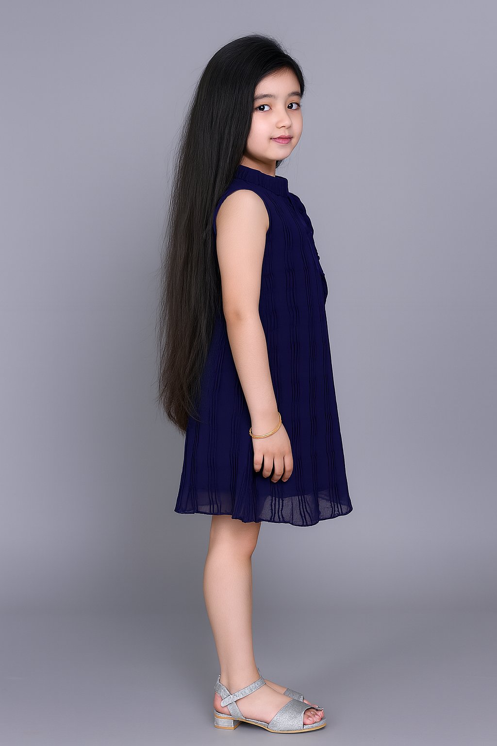 Elegant Navy Pleated Dress with Side Bow view 3