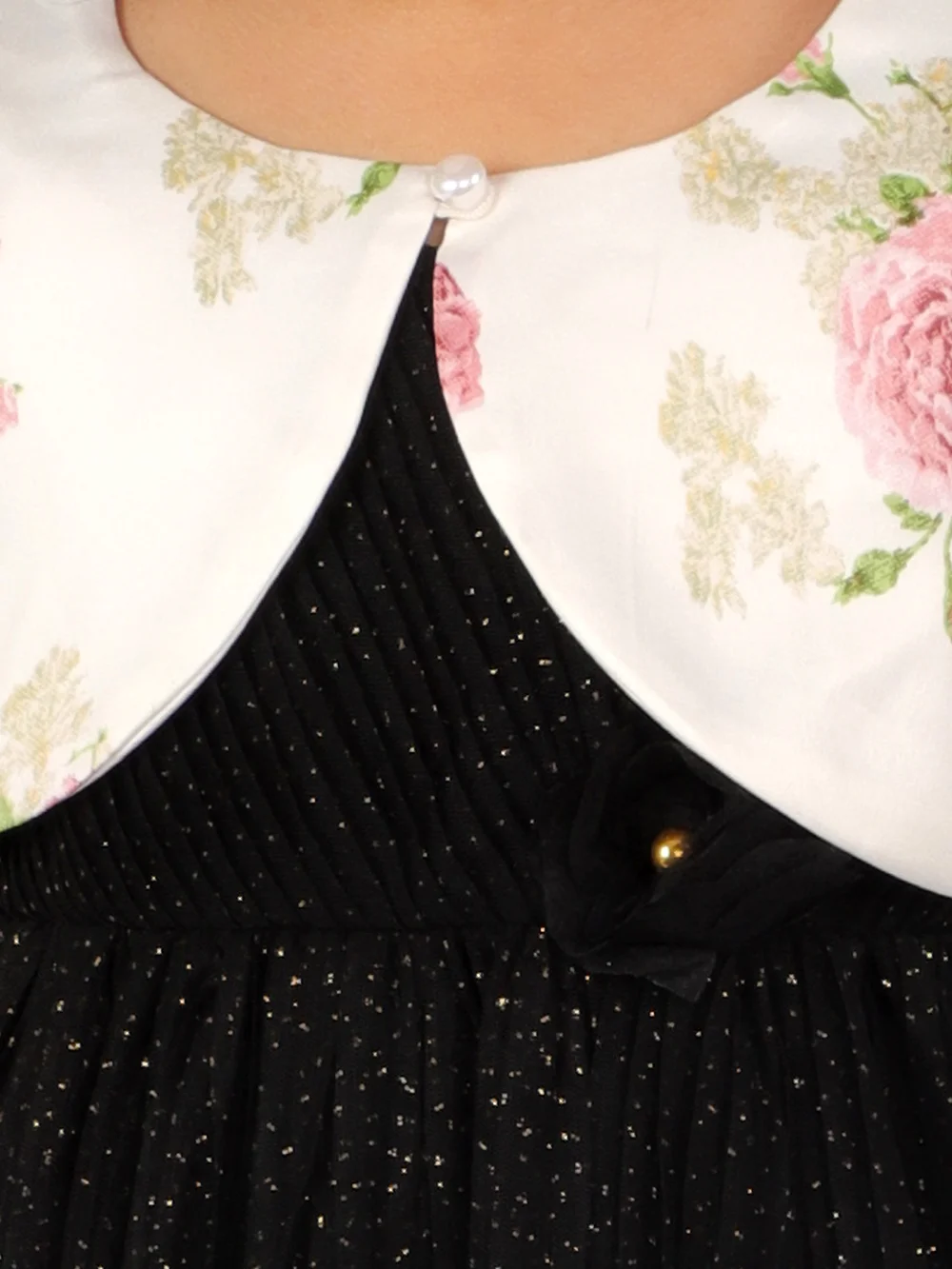 Trendy White Printed Scuba Quarter Sleeves Shrug view 4