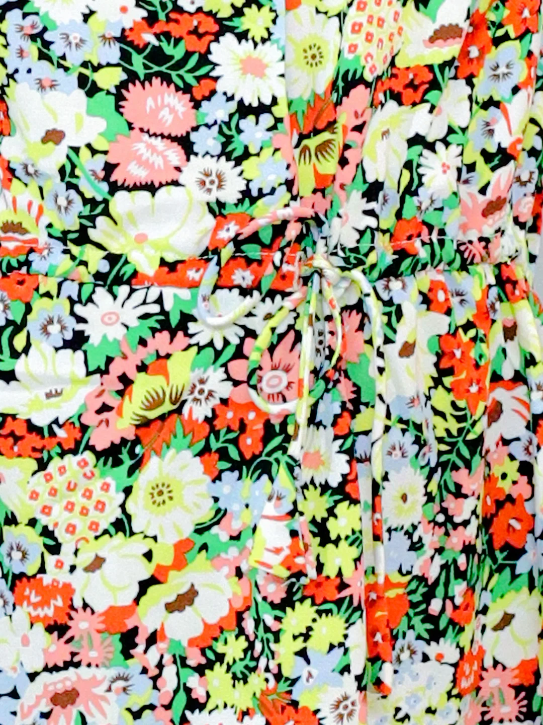 Sleevless all over printed A-Line knee length dress comes with flared hem Multi view 4