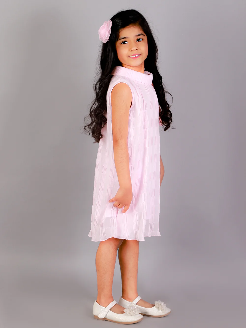 Stylish and Elegant Pink Pleated Dress view 2