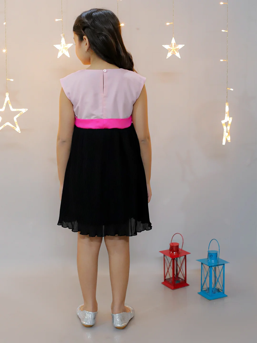 KIDSDEW SLEEVELESS PLEATED FUCHSIA BOW DRESS PINK AND BLACK view 3