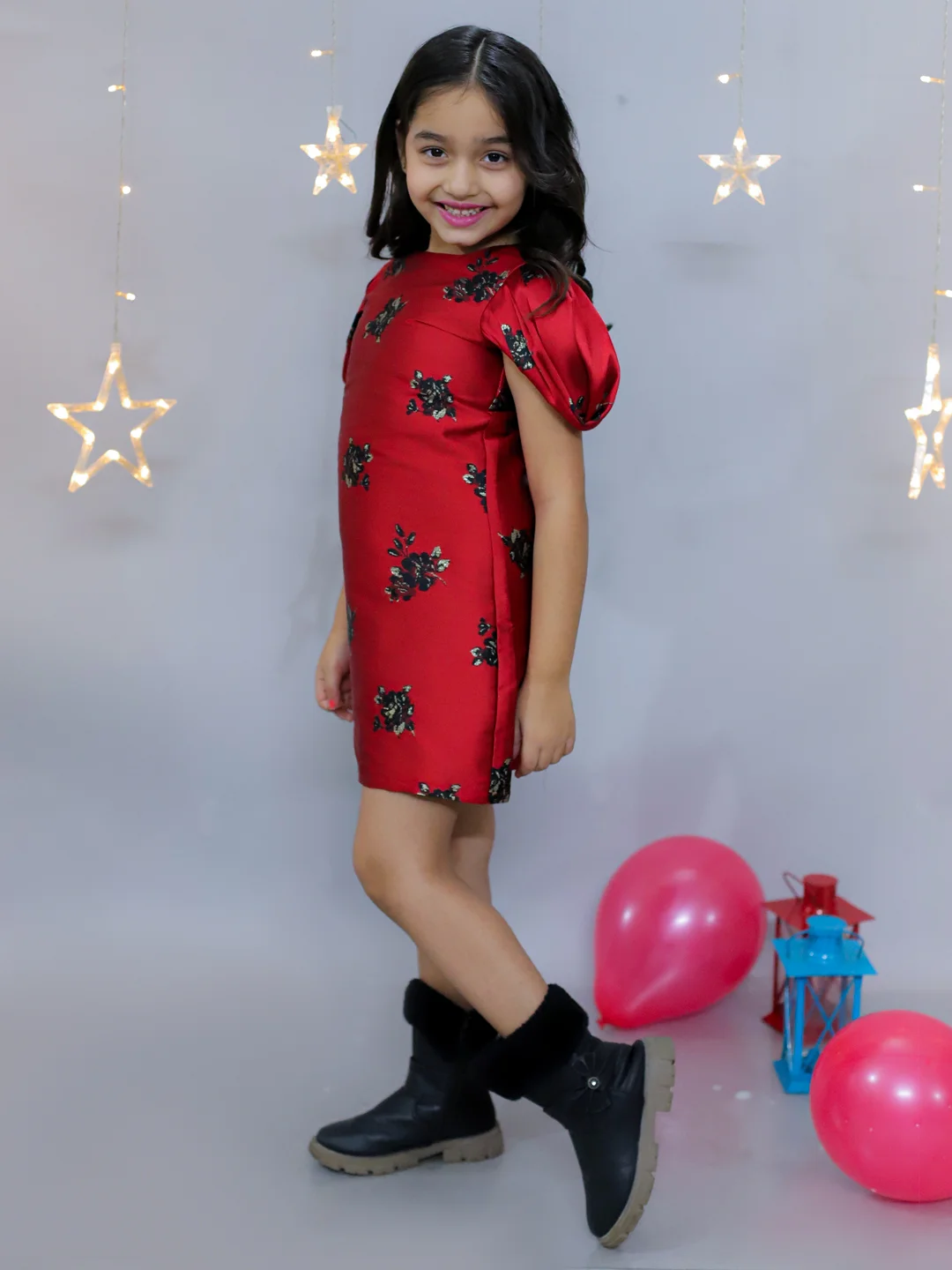 KIDSDEW PUFF SLEEVES A-LINE KNEE LENGTH JACQUARD DRESS RED view 3