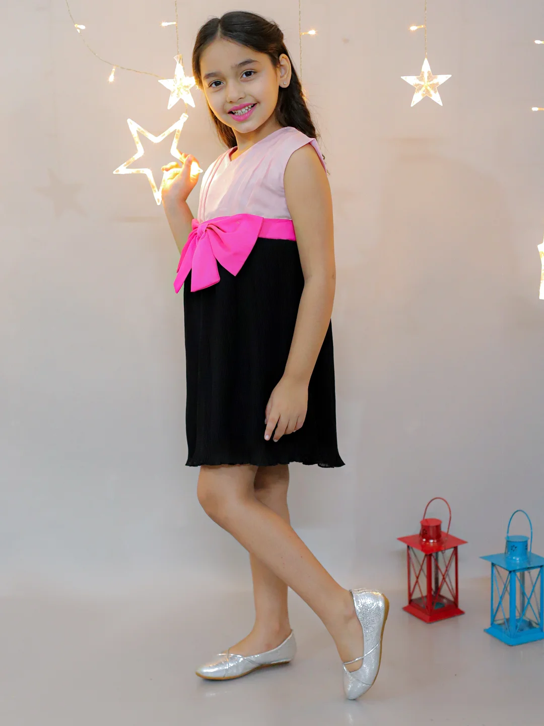 KIDSDEW SLEEVELESS PLEATED FUCHSIA BOW DRESS PINK AND BLACK view 2