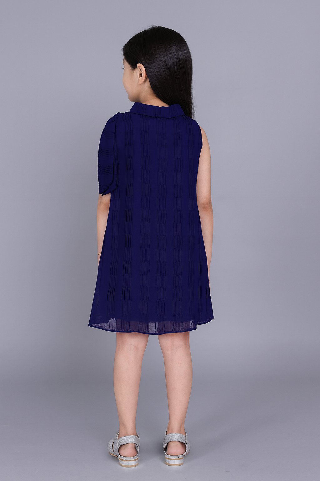 Elegant Navy Pleated Dress with Side Bow view 2